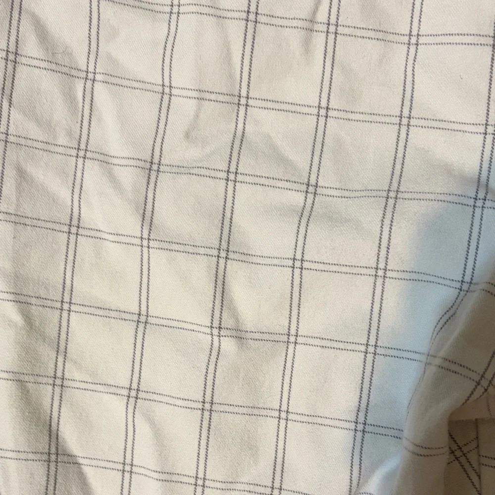 Old Navy White Grid Pattern Chinos